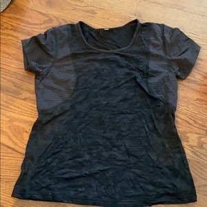 Lululemon swiftly tech short sleeve